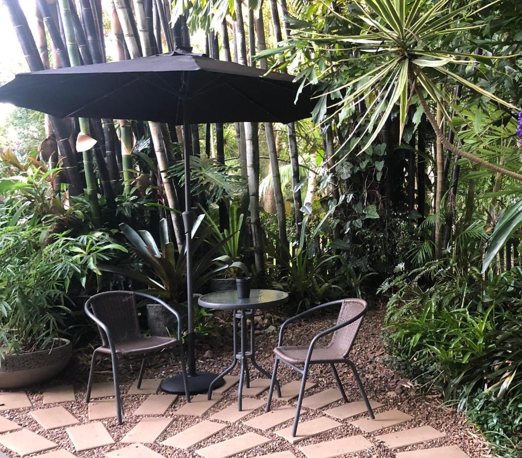 Eden Rest Bed & Breakfast Cooroy Exterior photo